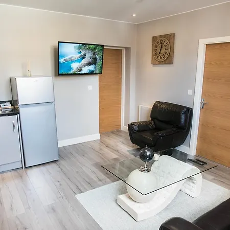 Stunning In Converted Chapel Apartment